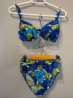 Vintage 90s High Waisted Floral 3 Piece Bikini Set with Sarong by Body ID